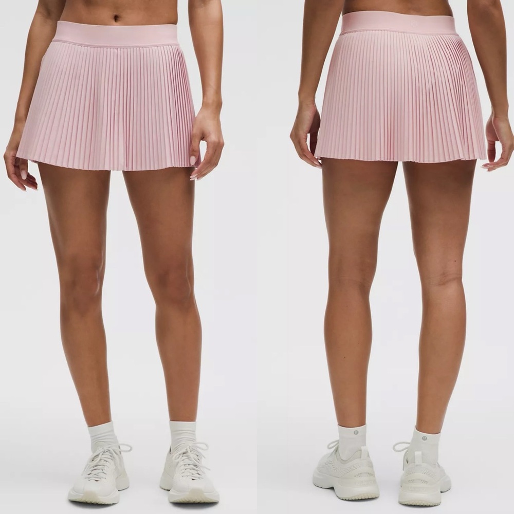 NWT Lululemon Set Varsity Pleated Skirt and Scoop Neck Bra Pink Haze - Picture 5 of 16